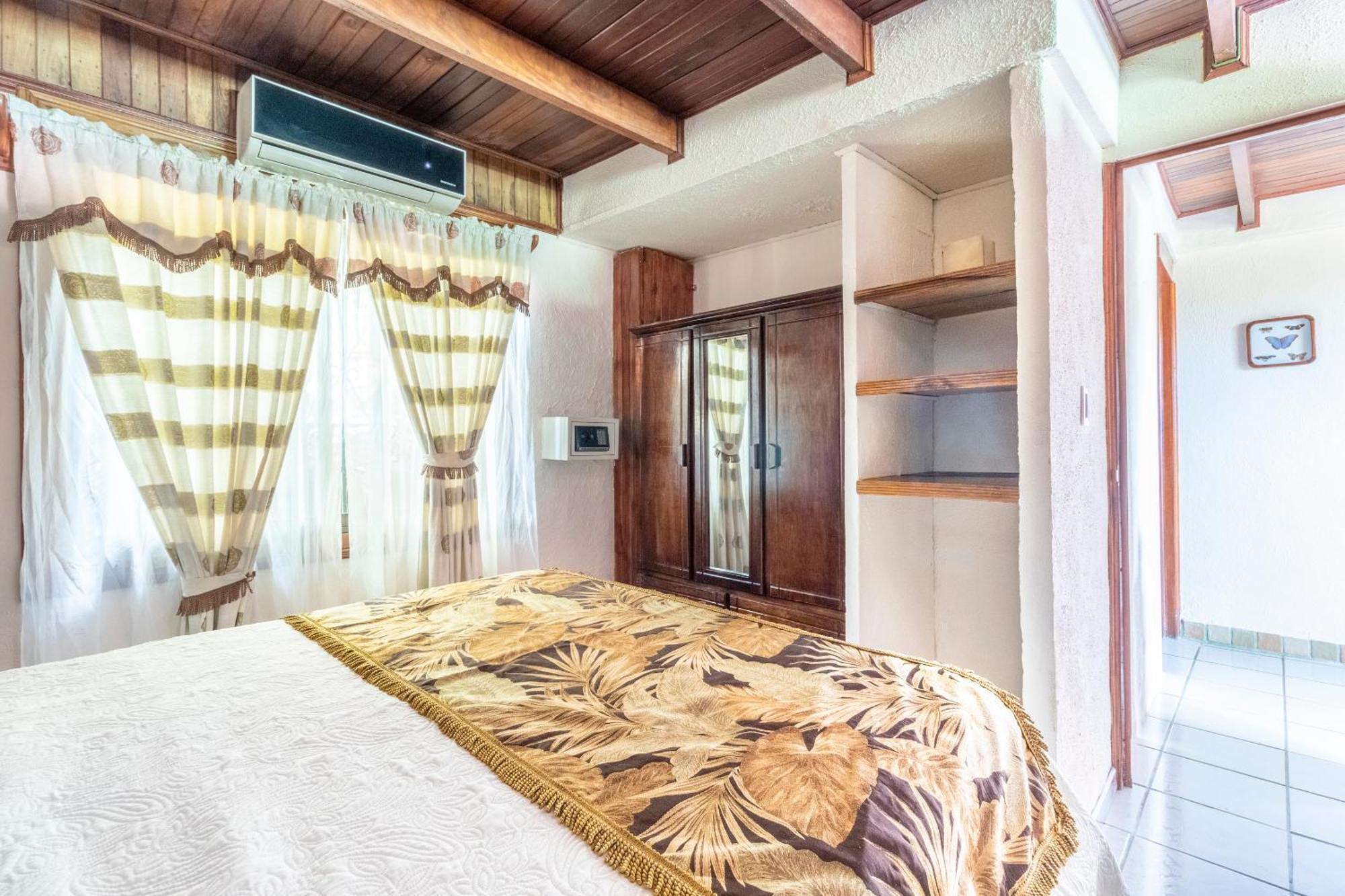 Boutique Hotel Las Cascadas Manuel Antonio Luaran gambar