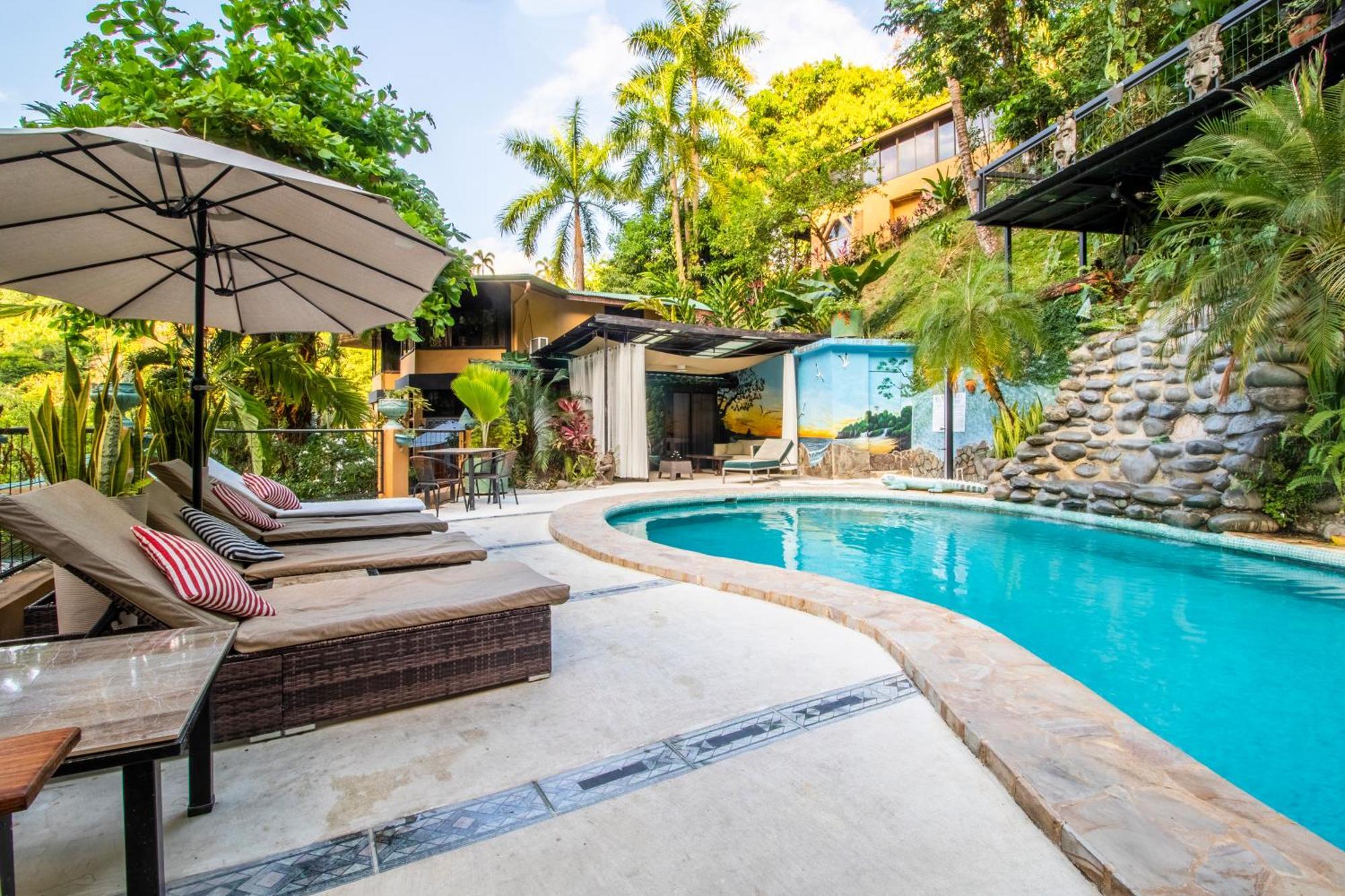 Boutique Hotel Las Cascadas Manuel Antonio Luaran gambar